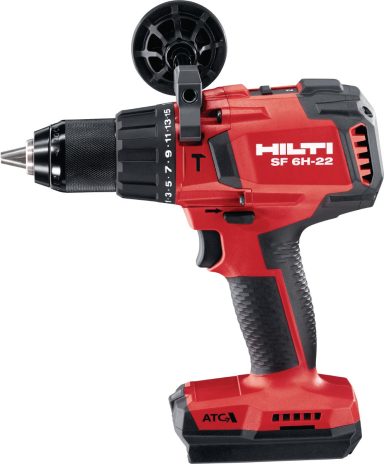 Taladro inalámbrico Hilti, rojo y negro, con batería y mandril para perforación.